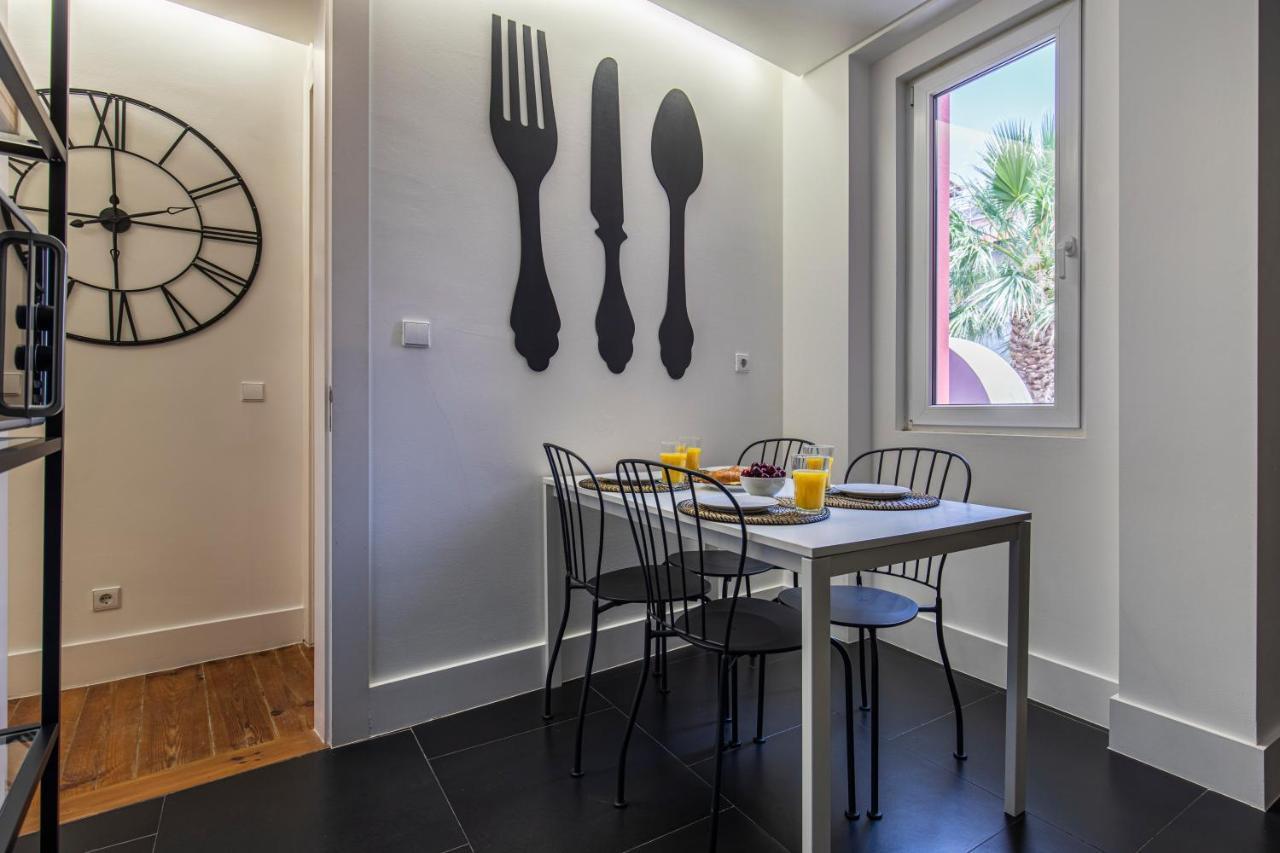 32 -Lovely 2 Bedroom Apt In Principe Real Lisbon Exterior photo