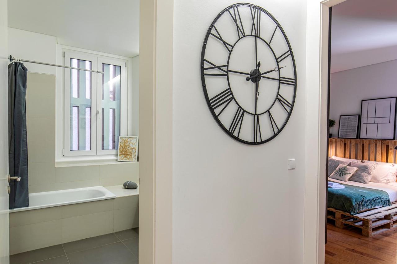 32 -Lovely 2 Bedroom Apt In Principe Real Lisbon Exterior photo